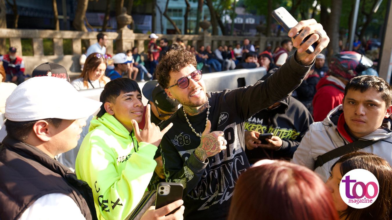Dalex llega a Ciudad de México con caravana en el Ángel de la Independencia